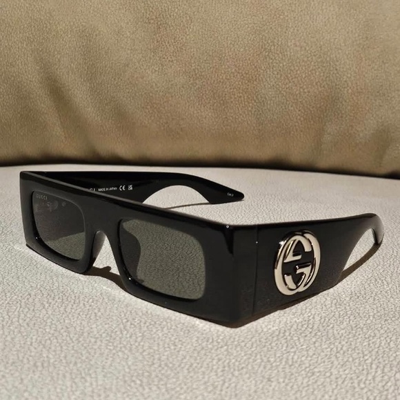 Excluded Gucci Sunglasses, New 350 - Picture 1 of 7